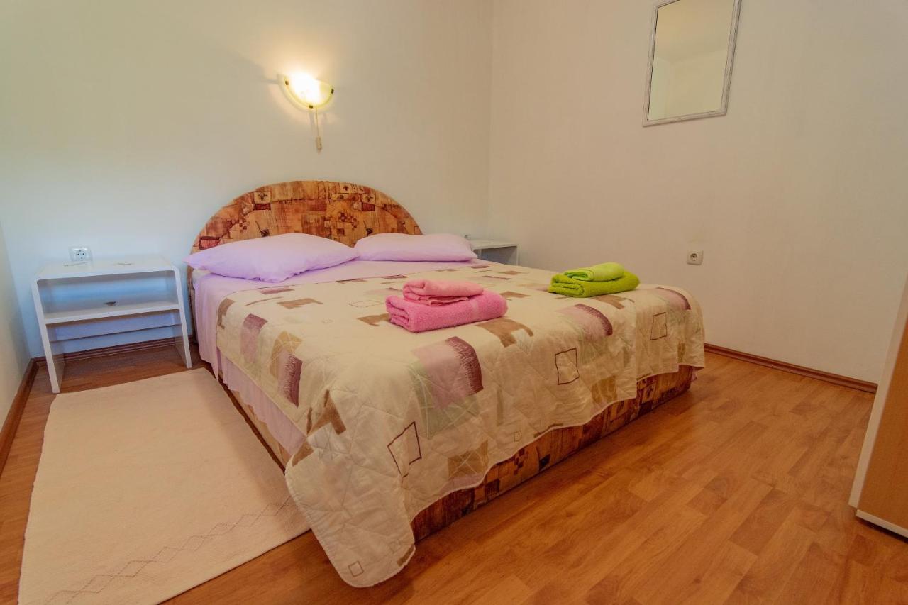 Apartment Dumicic 2 Mundanije ภายนอก รูปภาพ